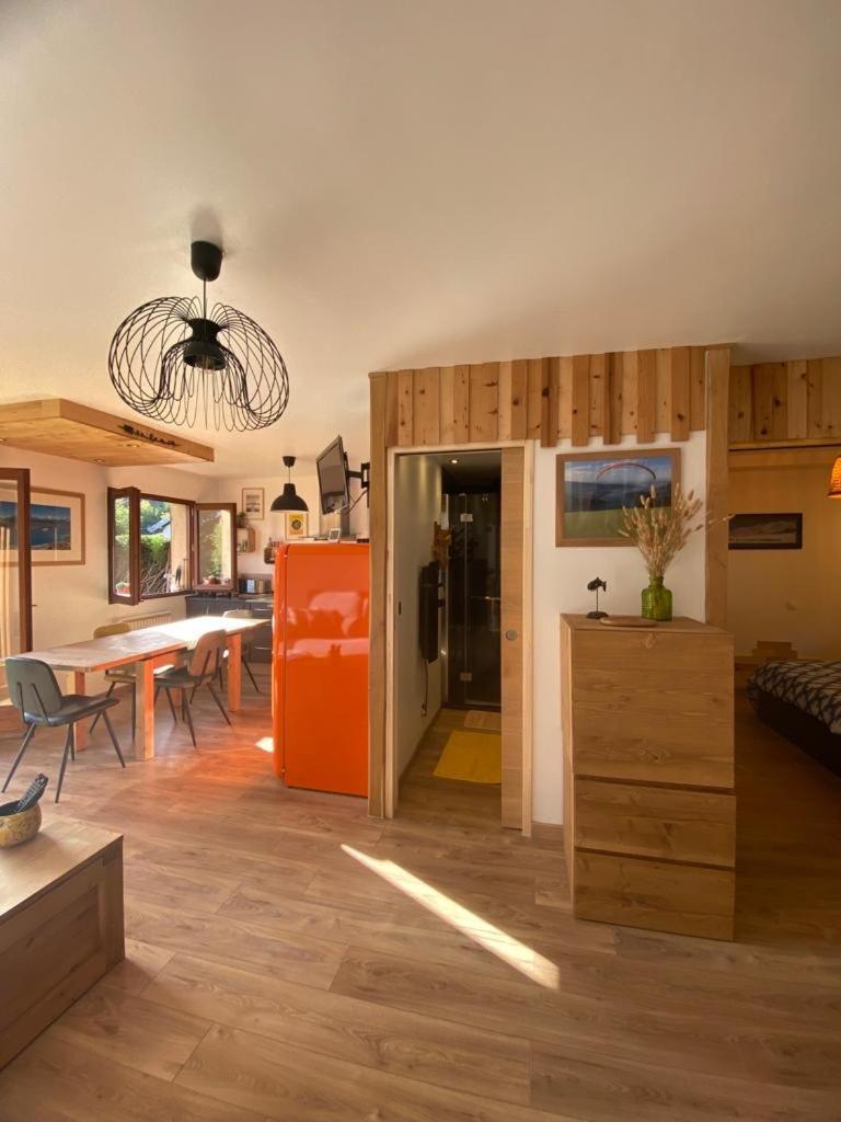 Appartement Au Calme Avec Vue Sur Les Montagnes. Sevrier Exterior photo